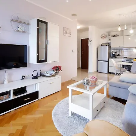 Apartman Lindamaria *